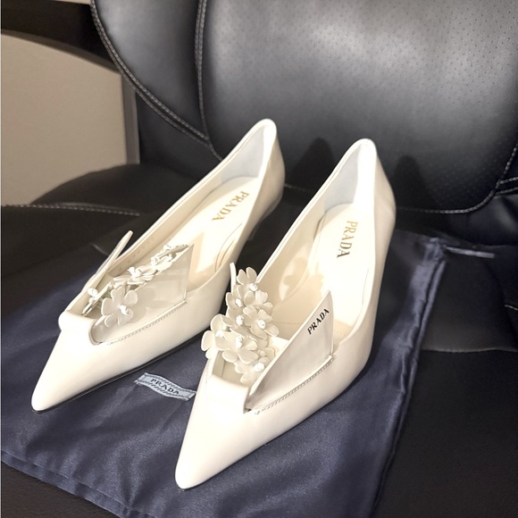 Prada- bunny flora kitten heels - Picture 1 of 5